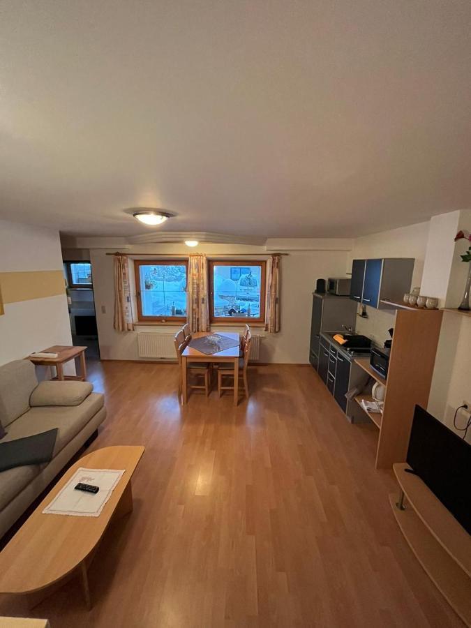Ferienwohnung Gertraud Und Peter Geisler Finkenberg Dış mekan fotoğraf
