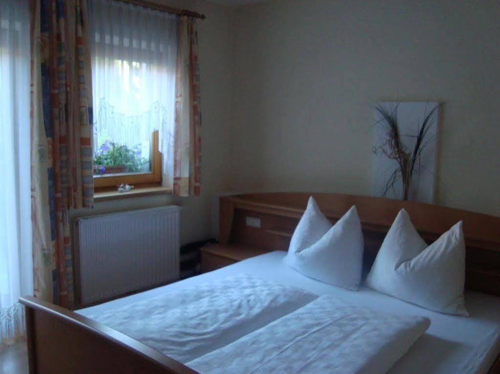 Ferienwohnung Gertraud Und Peter Geisler Finkenberg Dış mekan fotoğraf